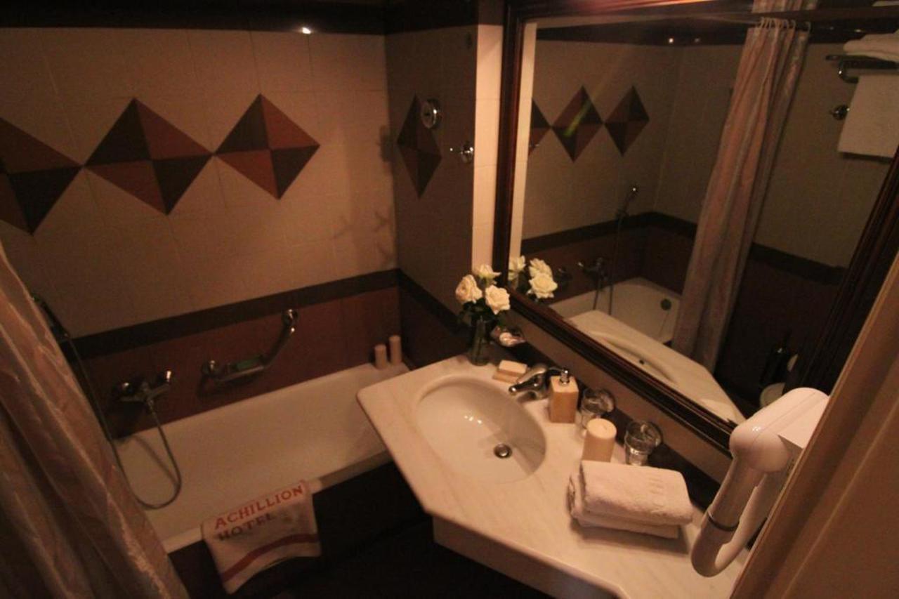 Achillion Hotel Atina Dış mekan fotoğraf