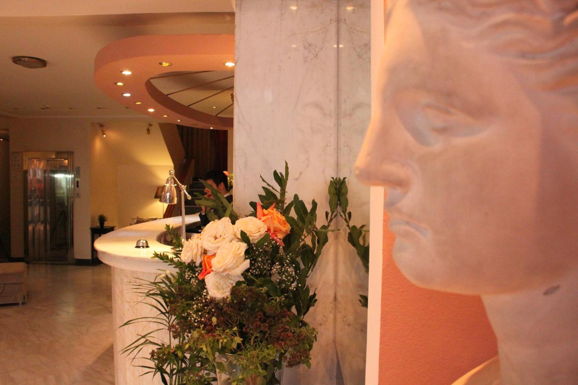 Achillion Hotel Atina Dış mekan fotoğraf