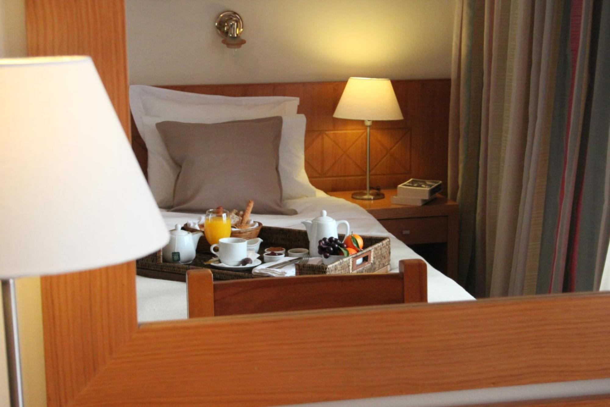 Achillion Hotel Atina Dış mekan fotoğraf