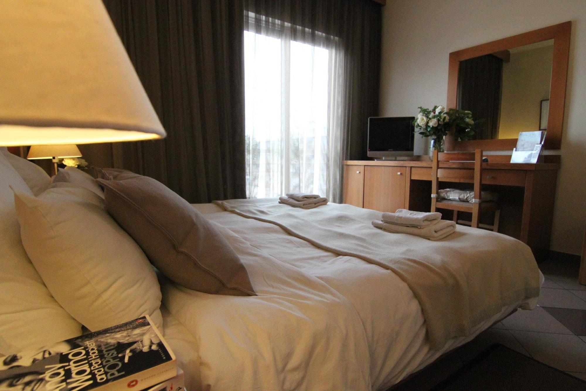 Achillion Hotel Atina Dış mekan fotoğraf